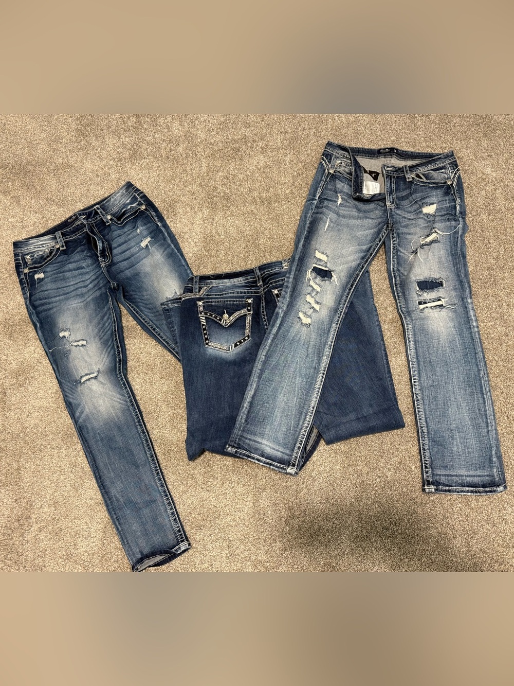 Women’s Distressed Blue Denim Jeans miss me brand - Classic Mid Wash